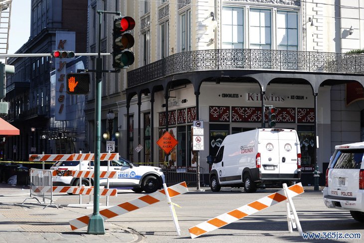 Tuyên bố rùng rợn của nghi phạm đâm xe tải vào đoàn người ở New Orleans - Ảnh 2.